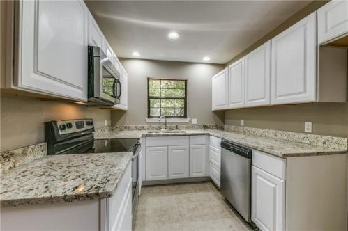 406 Mona Ave, Duncanville, TX 75137-2428