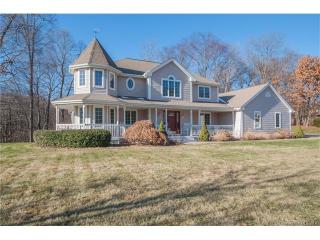 11 Copper Knoll Ln, Cromwell, CT 06416-1266