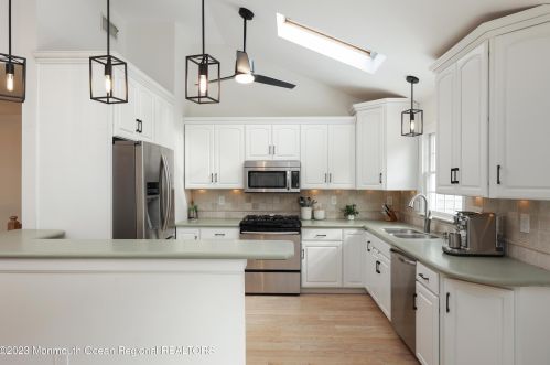 34 Barbara Ter, Middletown NJ 07748-1202 exterior