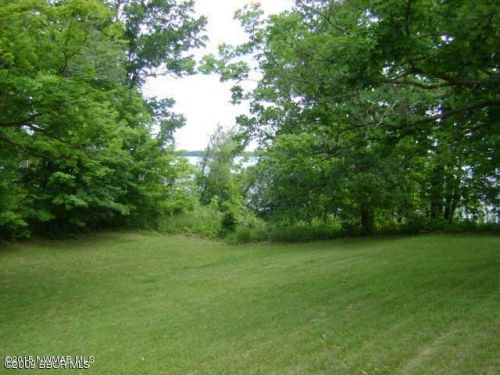24437 Creek Ct, Hines, MN 56647-4861