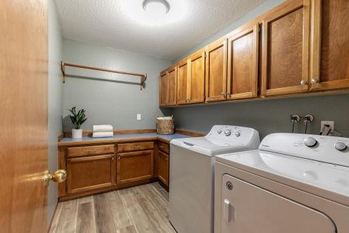 15441 Glenshire Dr, Truckee CA  96161-1306 exterior