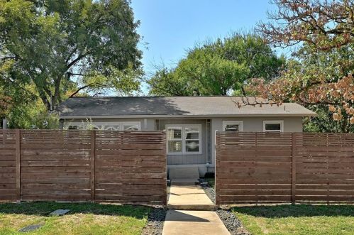 1203 40th St, Austin TX  78756-3612 exterior