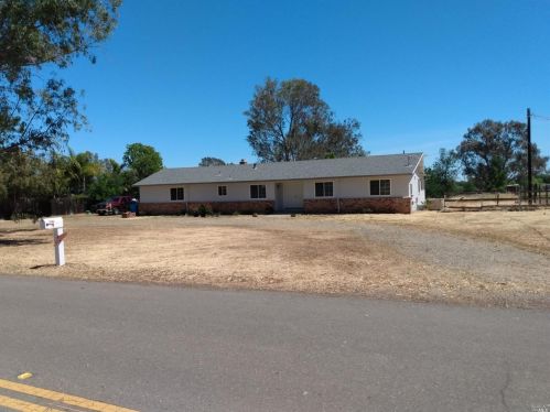 7592 Locke Rd, Vacaville, CA 95688-9630