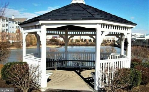 2604 Chapel Lake Dr, Gambrills MD  21054-1777 exterior