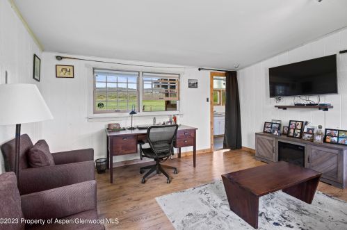 1645 Capitol Creek Rd, Snowmass CO 81654-9337 exterior