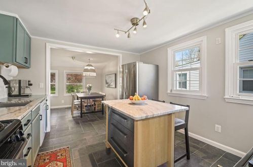 10112 Grant Ave, Silver Spring MD  20910-1047 exterior