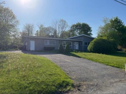 181 Fairlawn Dr, Torrington, CT 06790-5806