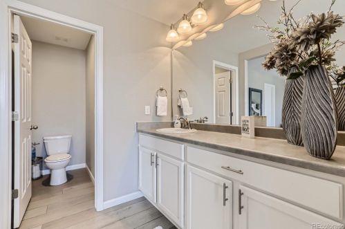 25512 Bayaud Pl, Aurora CO  80018 exterior