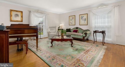 4 Locksley Ct, Silver Spring MD 20904-6321 exterior