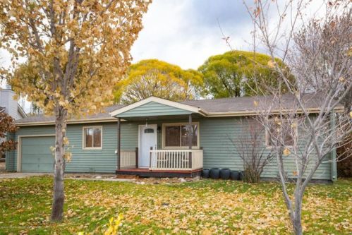 326 Cottonwood Dr, Silt, CO 81652-9748