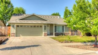 926 Willowdale Ave, Medford, OR 97501-1958