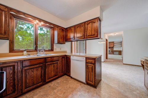 2360 78th St, South Saint Paul, MN 55076-2818