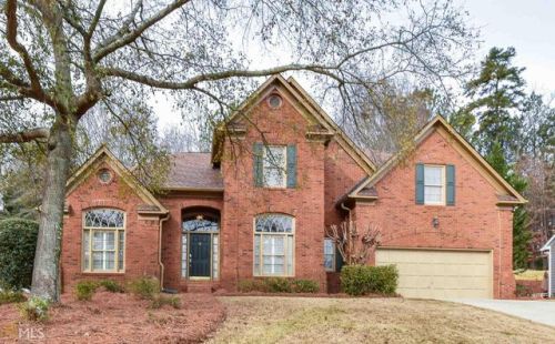 7200 Palisades Pt, Suwanee, GA 30024-3434