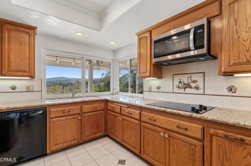 5292 Rural Ridge Cir, Anaheim CA  92807-4647 exterior