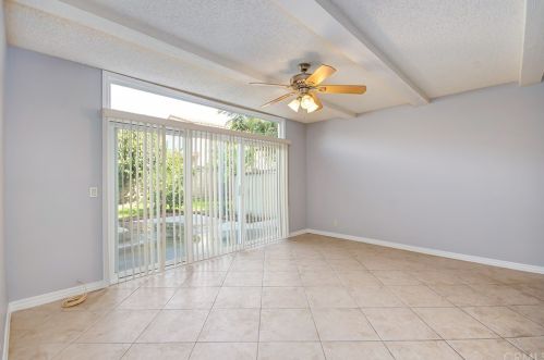 1759 Sandalwood Ave, Anaheim CA  92805-1642 exterior