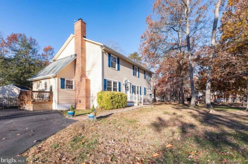 85 Lovett Dr, Fredericksburg, VA 22407-1696