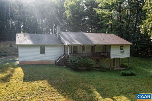 113 Plum Tree Draft Rd, Churchville, VA 24421-2337