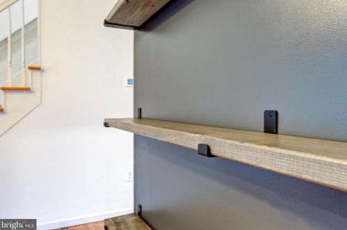 604 Mary St, Lancaster PA  17603-2819 exterior