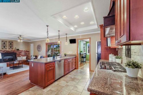 732 San Simeon Ct, Concord CA  94518-2316 exterior