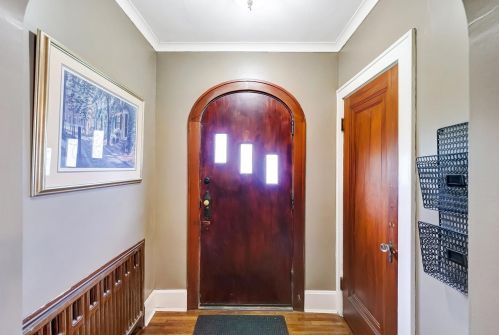 6257 Beech View Cir, Cincinnati, OH 45213-1811