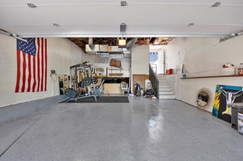 7305 Crofton Dr, Dallas TX  75231-4807 exterior