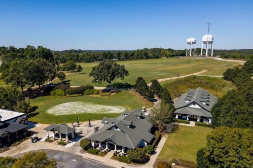 4182 Links Blvd, Jefferson GA  30549-8826 exterior