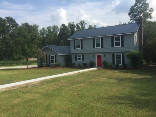 3492 Wren Dr, Waycross, GA 31503-8011