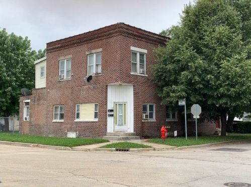 722 Williamson Ave, Joliet, IL 60432-1209