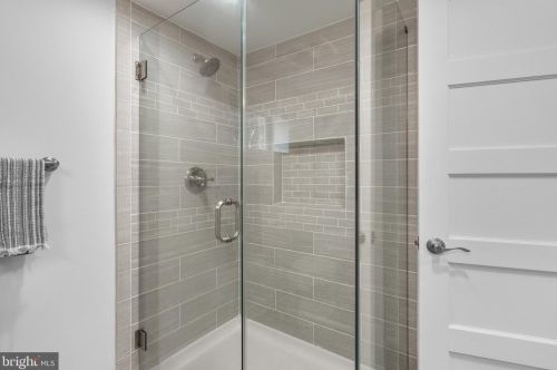 8409 Grove St, Silver Spring MD 20910-4761 exterior