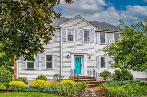 151 Lexington Rd, Glastonbury, CT 06033-4317