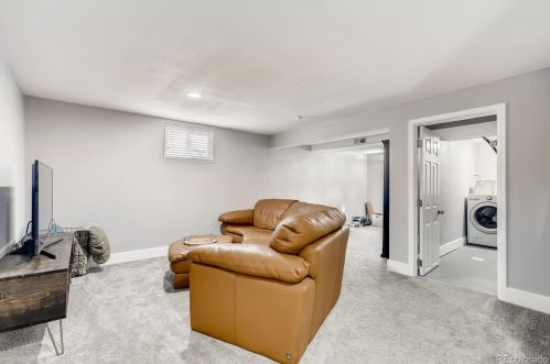 1652 Grape St, Denver CO 80220-1349 exterior