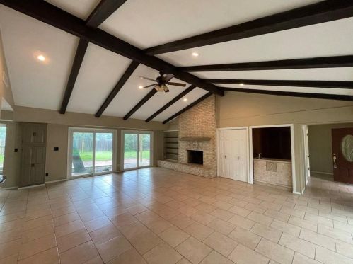 9204 Clearock Dr, Austin TX  78750-2729 exterior