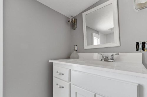 1415 Hazel St, Saint Paul MN  55119-4219 exterior