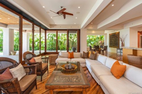 4577 Kahala Ave, Honolulu HI  96816-4926 exterior