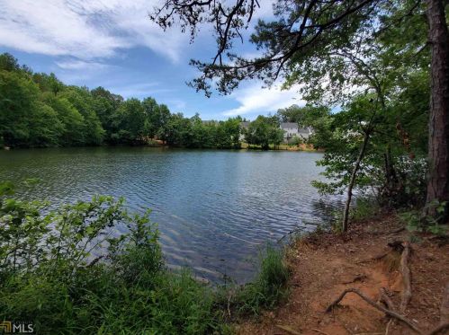 382 Arlington Ln, Commerce, GA 30529-7724