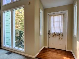 605 Dunbarton Ct, Holly Springs, GA 30189-5217