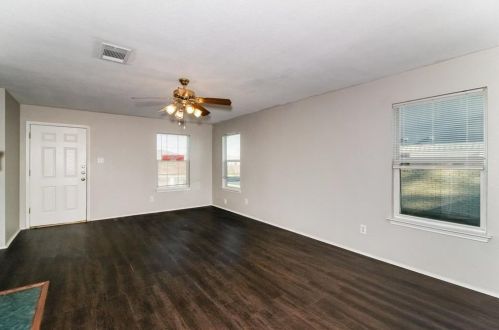 241 Spring Branch Dr, Uhland TX  78640-5386 exterior