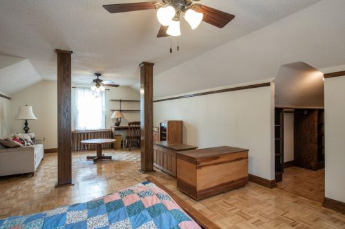 1422 Hewitt Ave, Saint Paul MN  55104-1309 exterior