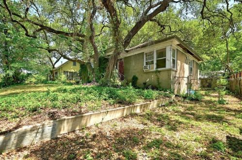 213 Bonnieview St, Austin, TX 78704-1818