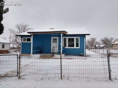 1702 11th St, Pueblo, CO 81001-3406