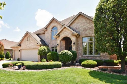 21921 Emily Ln, Frankfort, IL 60423-7886