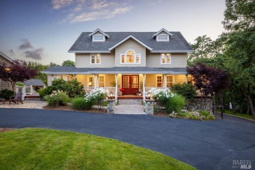 8688 Quail Haven Ln, Sebastopol, CA 95472-2515