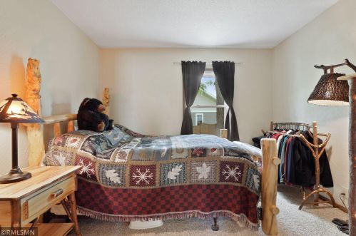 2487 13th Ave, Saint Paul MN  55109-2437 exterior