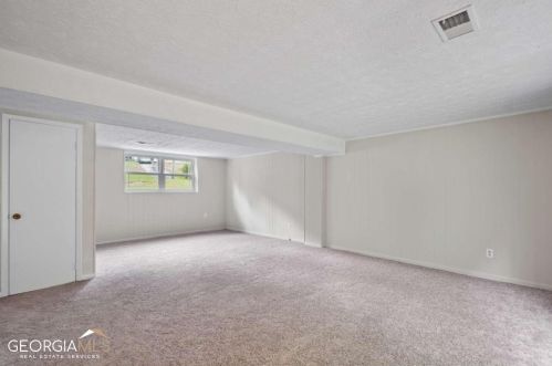4652 Edwina Ln, Atlanta GA  30331-6802 exterior