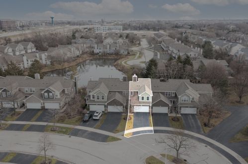 190 Millers Xing, Itasca, IL 60143-2835
