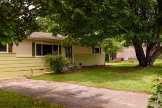 7711 Colemere Dr, Chattanooga, TN 37416-2706