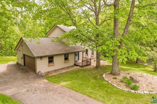 226 Howard Gnesen Rd, Duluth MN  55811-1667 exterior