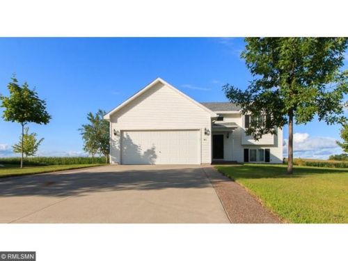 619 Donald Ave, Hamburg, MN 55339-5414