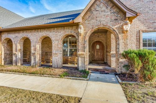 151 Coronado Bend Ct, Fort Worth TX  76108-9654 exterior