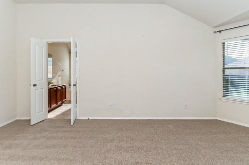 10416 Sixpence Ln, Fort Worth TX  76108-6959 exterior